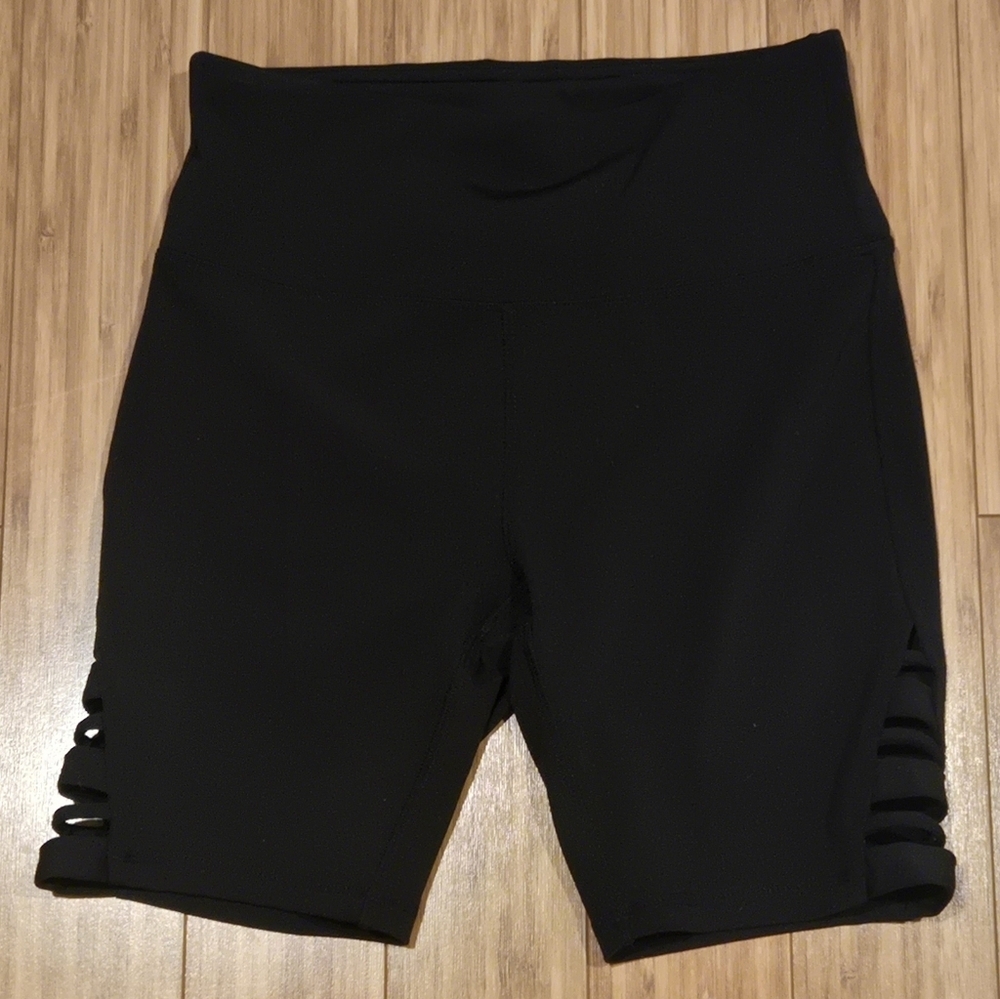 NWOT Ebb & Flow Black Bike Shorts